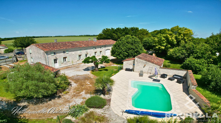 Ma-Cabane - Vente Maison La Brousse, 177 m²