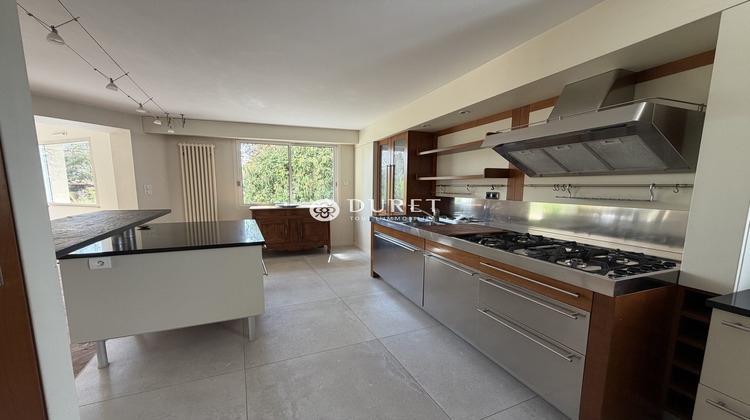 Ma-Cabane - Vente Maison La Bruffière, 232 m²