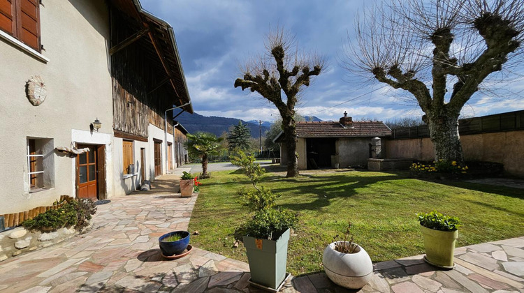 Ma-Cabane - Vente Maison LA BUISSIERE, 253 m²