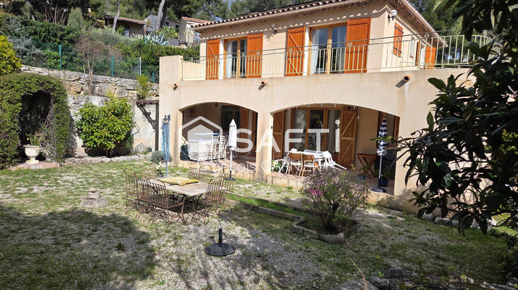 Ma-Cabane - Vente Maison La Cadiere-d'Azur, 134 m²