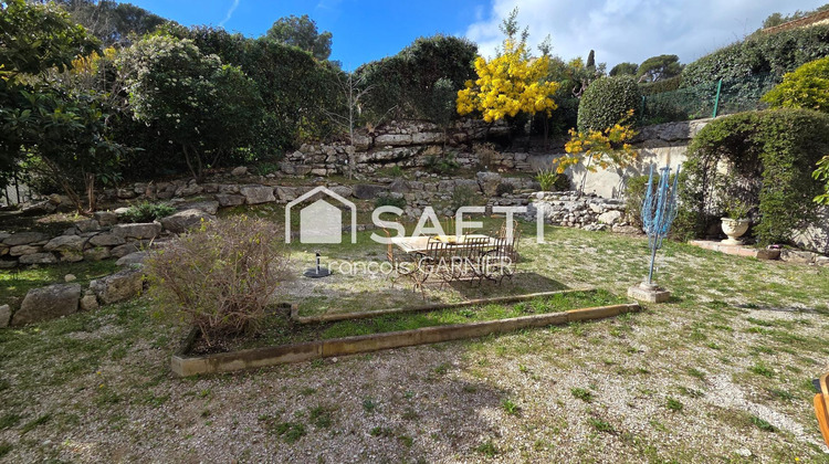 Ma-Cabane - Vente Maison La Cadiere-d'Azur, 134 m²