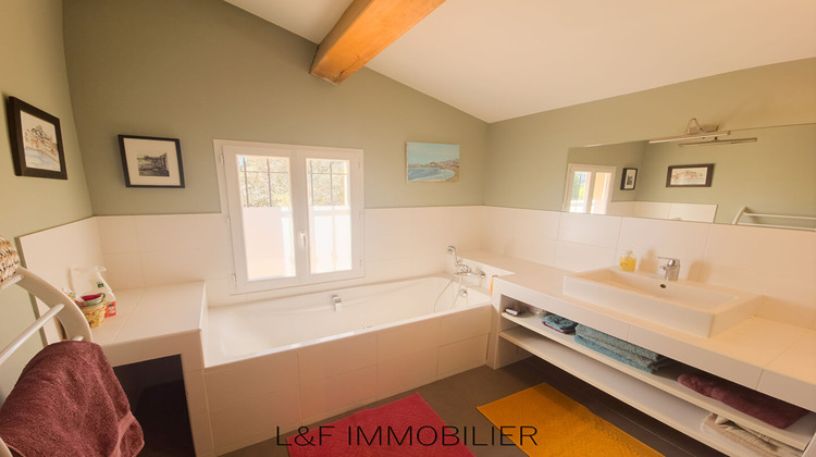 Ma-Cabane - Vente Maison LA CADIERE-D'AZUR, 225 m²