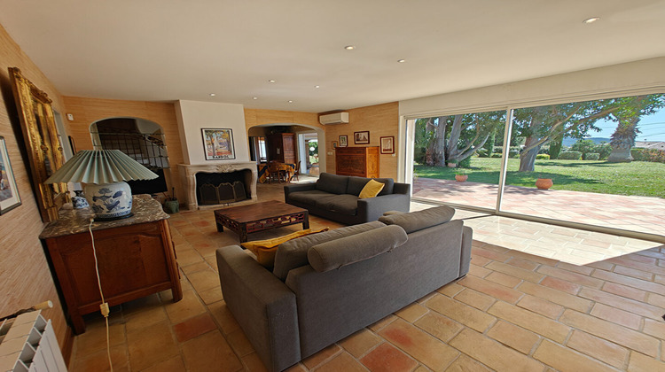 Ma-Cabane - Vente Maison LA CADIERE-D'AZUR, 185 m²