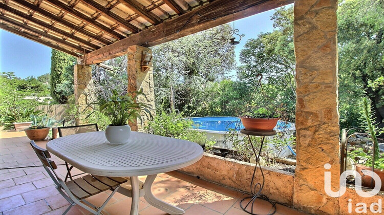 Ma-Cabane - Vente Maison La Cadière-d'Azur, 195 m²