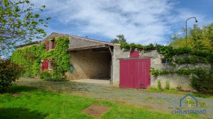 Ma-Cabane - Vente Maison La Caillère-Saint-Hilaire, 154 m²