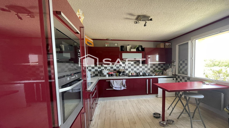 Ma-Cabane - Vente Maison La Caillere-Saint-Hilaire, 150 m²