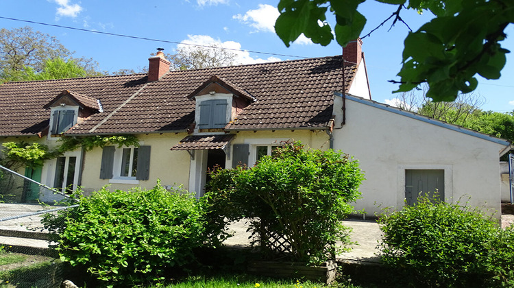 Ma-Cabane - Vente Maison LA CELLE-CONDE, 80 m²