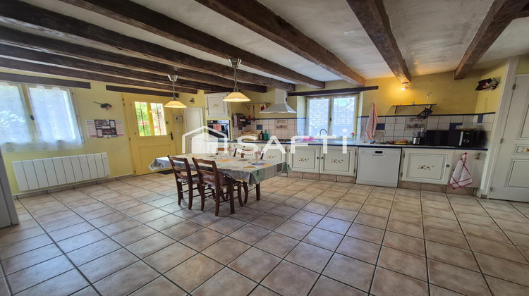 Ma-Cabane - Vente Maison La Celle-Guenand, 100 m²