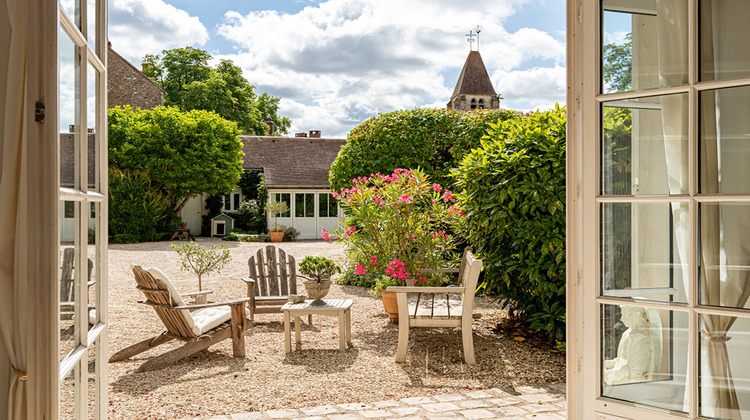 Ma-Cabane - Vente Maison LA CELLE-LES-BORDES, 312 m²