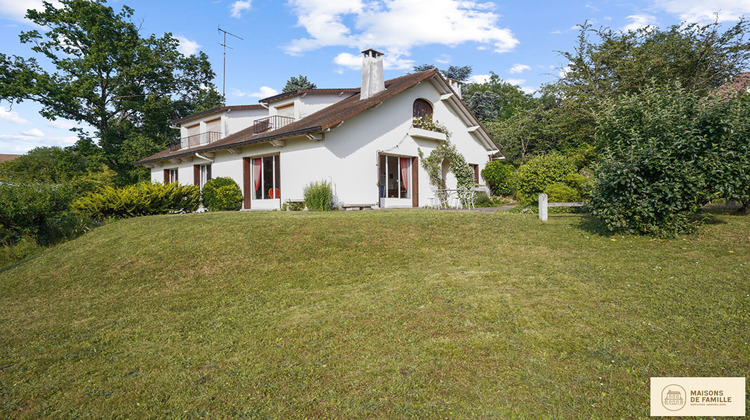 Ma-Cabane - Vente Maison LA CELLE-SAINT-CLOUD, 240 m²