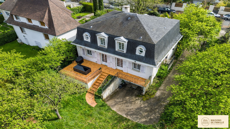 Ma-Cabane - Vente Maison LA CELLE-SAINT-CLOUD, 210 m²