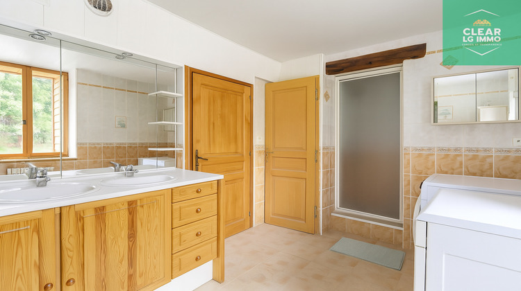 Ma-Cabane - Vente Maison La Celle-Saint-Cyr, 270 m²