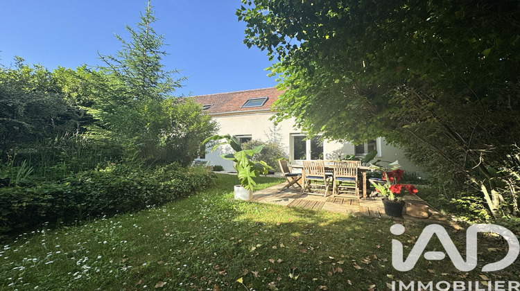 Ma-Cabane - Vente Maison La Celle-Saint-Cyr, 106 m²