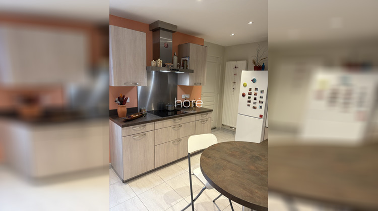 Ma-Cabane - Vente Maison La Celle-Saint-Cyr, 215 m²
