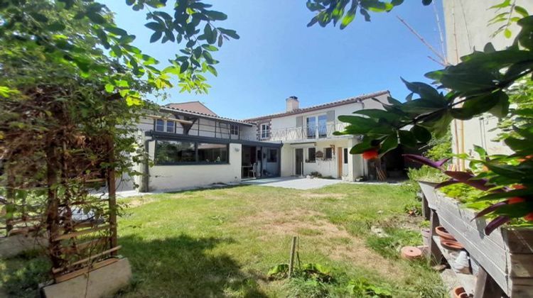 Ma-Cabane - Vente Maison La Chaize-le-Vicomte, 169 m²