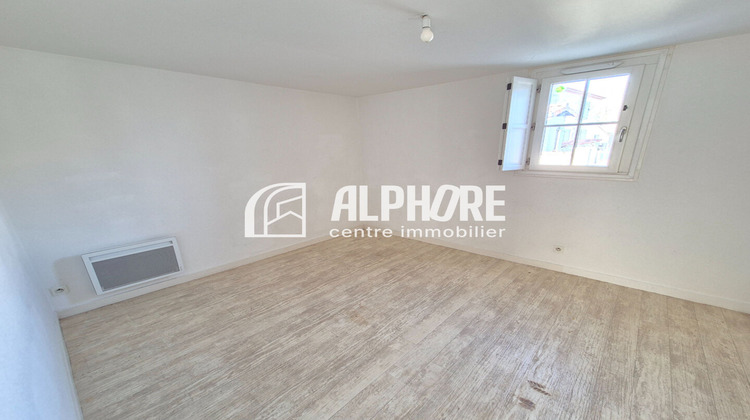 Ma-Cabane - Vente Maison LA CHAIZE-LE-VICOMTE, 83 m²