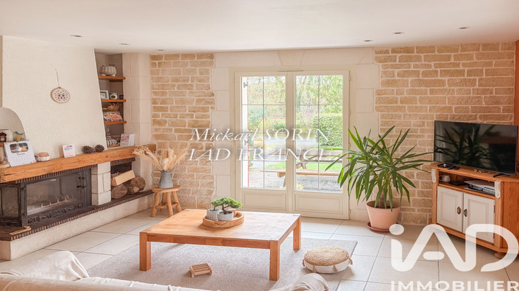 Ma-Cabane - Vente Maison La Chaize le Vicomte, 200 m²