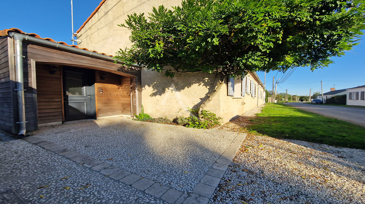 Ma-Cabane - Vente Maison LA CHAPELLE-ACHARD, 138 m²