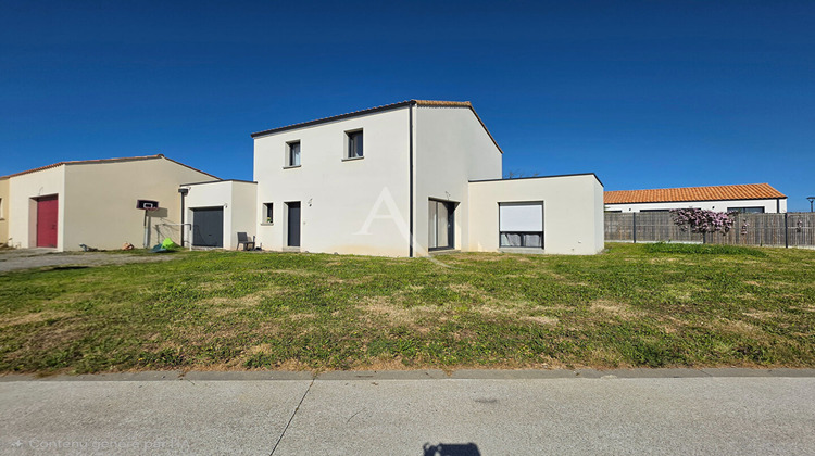 Ma-Cabane - Vente Maison LA CHAPELLE-ACHARD, 103 m²