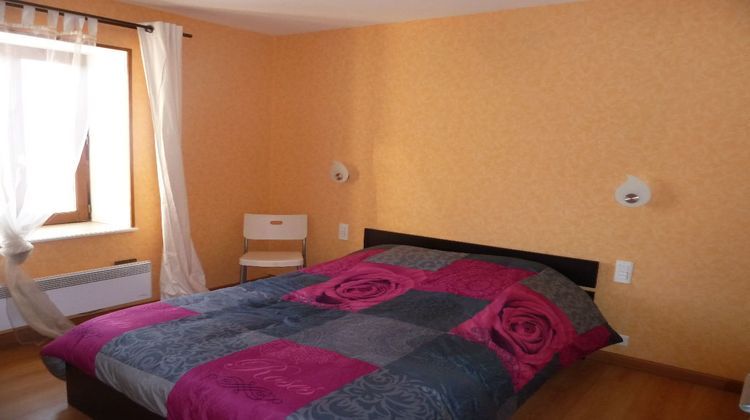 Ma-Cabane - Vente Maison LA CHAPELLE-AUX-BOIS, 85 m²