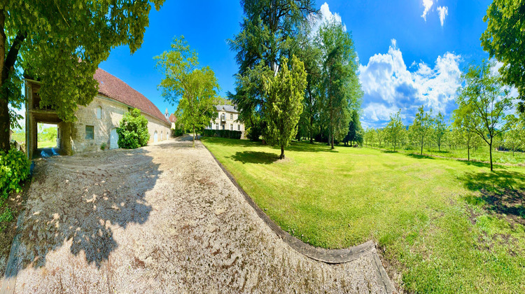 Ma-Cabane - Vente Maison LA CHAPELLE-AUX-SAINTS, 415 m²