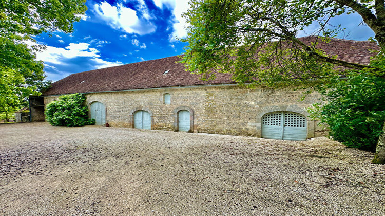 Ma-Cabane - Vente Maison LA CHAPELLE-AUX-SAINTS, 415 m²