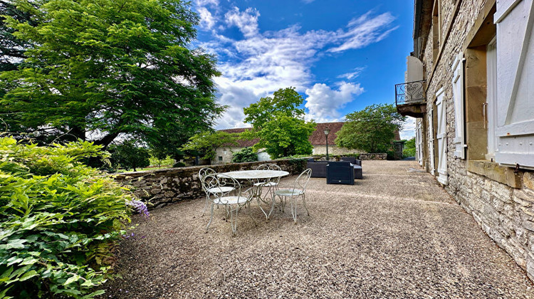Ma-Cabane - Vente Maison LA CHAPELLE-AUX-SAINTS, 415 m²