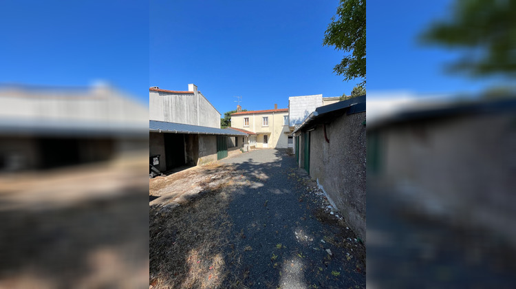 Ma-Cabane - Vente Maison LA CHAPELLE-BASSE-MER, 177 m²