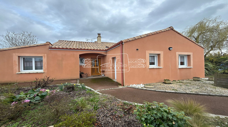 Ma-Cabane - Vente Maison LA CHAPELLE-BASSE-MER, 128 m²
