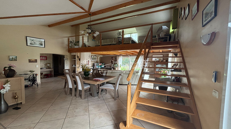 Ma-Cabane - Vente Maison LA CHAPELLE-BASSE-MER, 128 m²