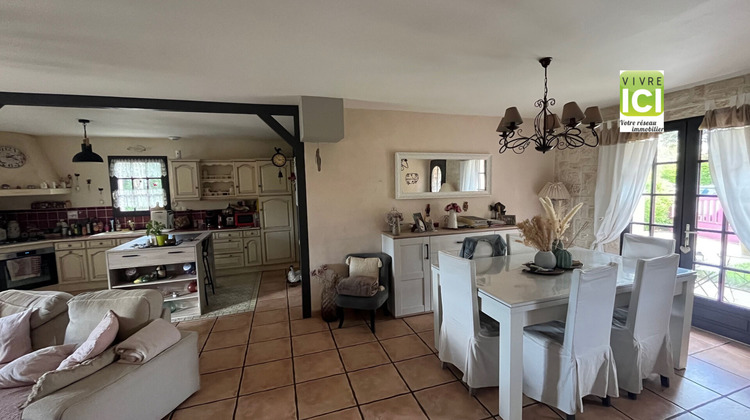 Ma-Cabane - Vente Maison LA CHAPELLE-BASSE-MER, 82 m²