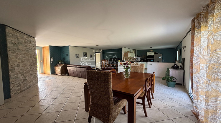 Ma-Cabane - Vente Maison LA CHAPELLE-BASSE-MER, 141 m²