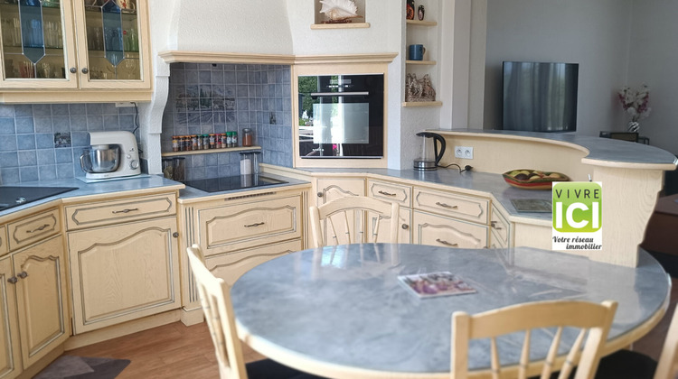 Ma-Cabane - Vente Maison LA CHAPELLE-BASSE-MER, 206 m²
