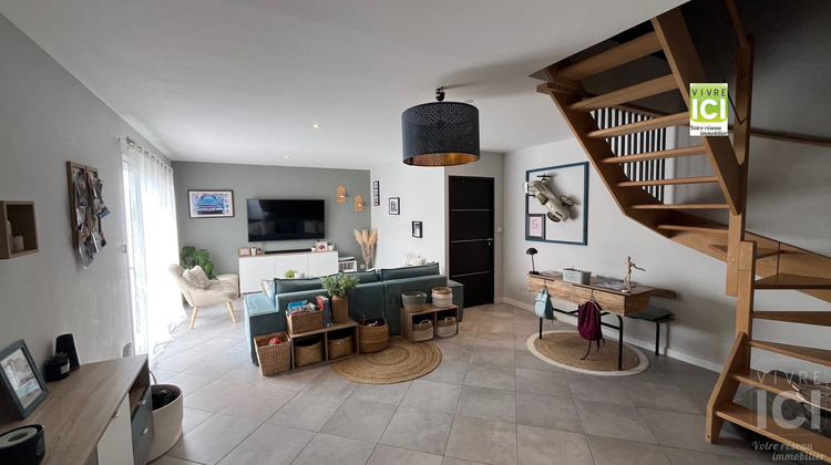 Ma-Cabane - Vente Maison LA CHAPELLE-BASSE-MER, 156 m²
