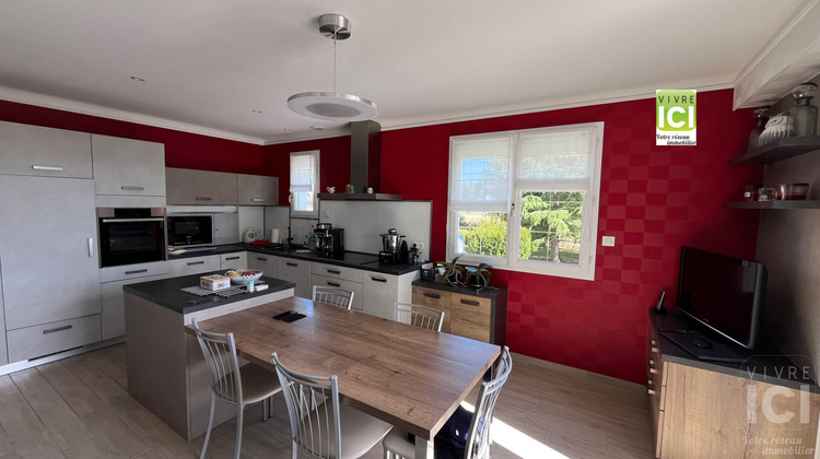 Ma-Cabane - Vente Maison LA CHAPELLE-BASSE-MER, 146 m²