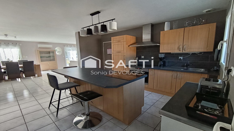 Ma-Cabane - Vente Maison La Chapelle-Caro, 111 m²