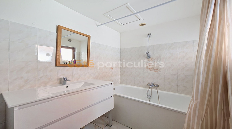 Ma-Cabane - Vente Maison LA CHAPELLE-D'ARMENTIERES, 64 m²