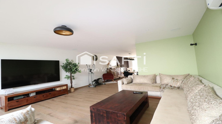 Ma-Cabane - Vente Maison La Chapelle-d'Armentieres, 134 m²