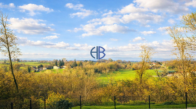 Ma-Cabane - Vente Maison LA CHAPELLE-DE-LA-TOUR, 190 m²