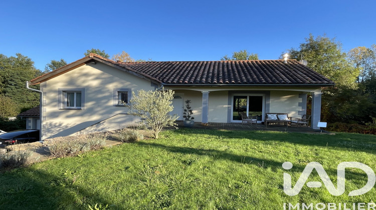 Ma-Cabane - Vente Maison La Chapelle-de-la-Tour, 200 m²