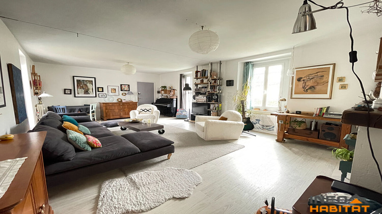 Ma-Cabane - Vente Maison LA CHAPELLE-DES-FOUGERETZ, 117 m²