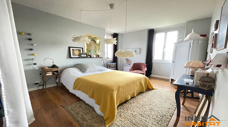 Ma-Cabane - Vente Maison LA CHAPELLE-DES-FOUGERETZ, 117 m²