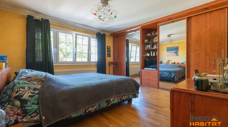 Ma-Cabane - Vente Maison LA CHAPELLE-DES-FOUGERETZ, 190 m²