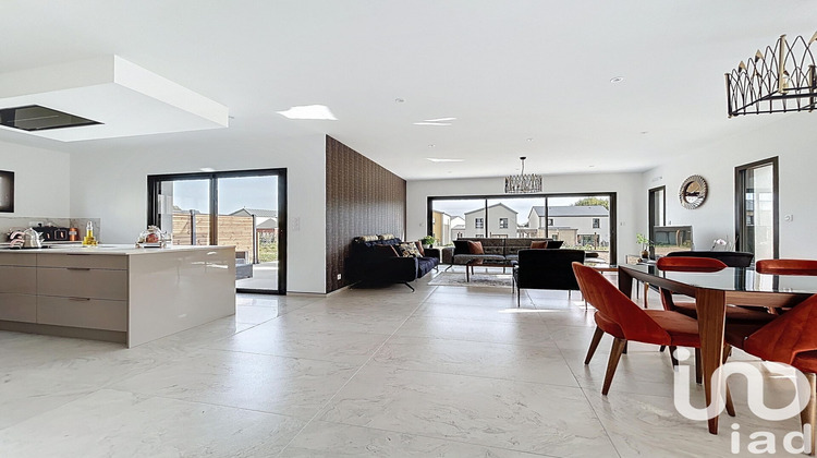 Ma-Cabane - Vente Maison La Chapelle-des-Fougeretz, 172 m²