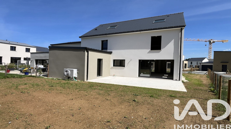 Ma-Cabane - Vente Maison La Chapelle-des-Fougeretz, 155 m²