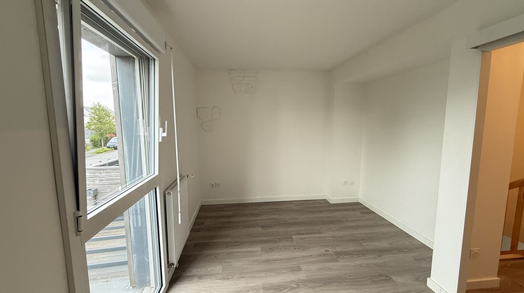 Ma-Cabane - Vente Maison LA CHAPELLE-DES-FOUGERETZ, 83 m²
