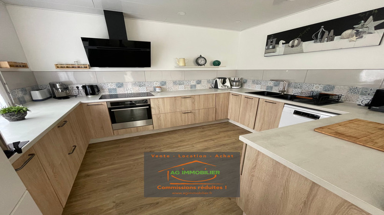 Ma-Cabane - Vente Maison La Chapelle-des-Fougeretz, 110 m²