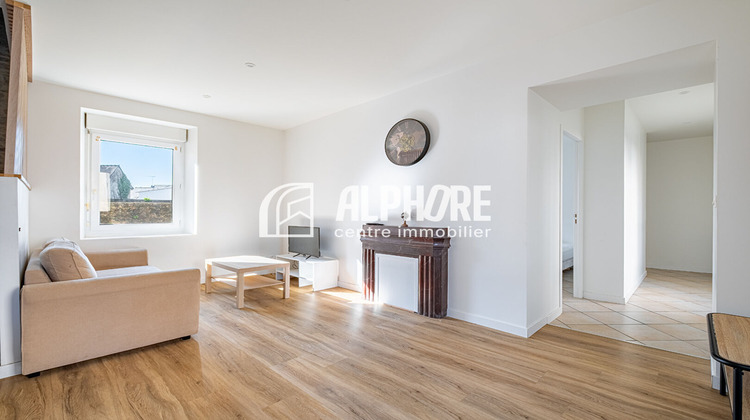 Ma-Cabane - Vente Maison LA CHAPELLE-DES-MARAIS, 110 m²