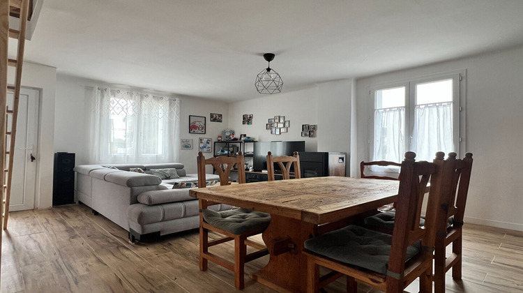 Ma-Cabane - Vente Maison LA CHAPELLE-DES-MARAIS, 98 m²
