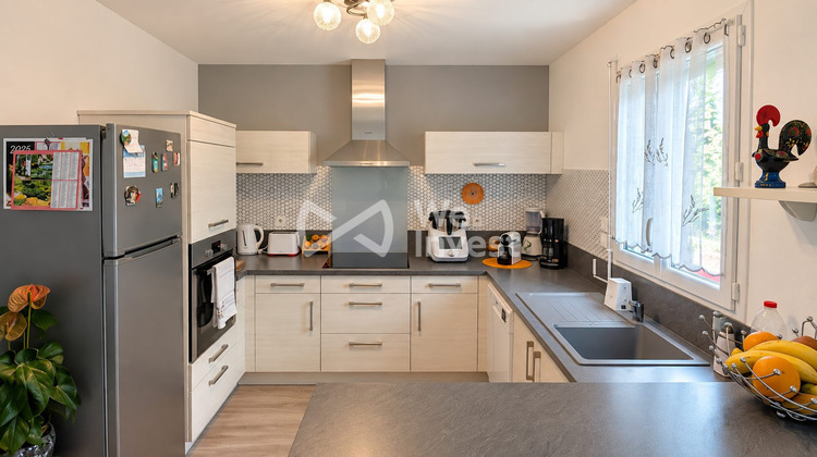 Ma-Cabane - Vente Maison La Chapelle-du-Bois, 76 m²